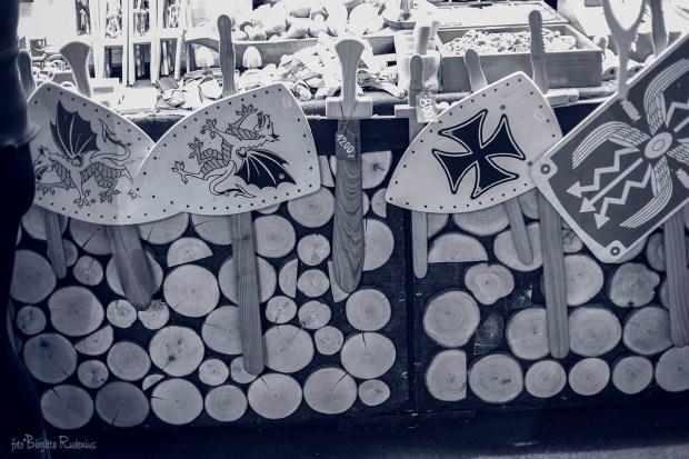 Blue X-mas Market Sword