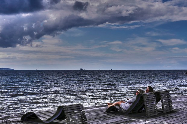 Water in sea and sky is l i f e!