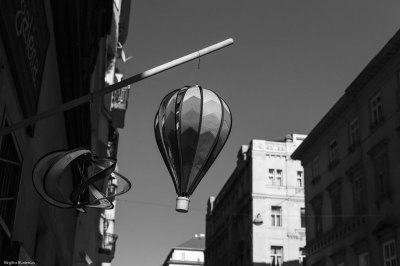 BW - Balloon for living Life .