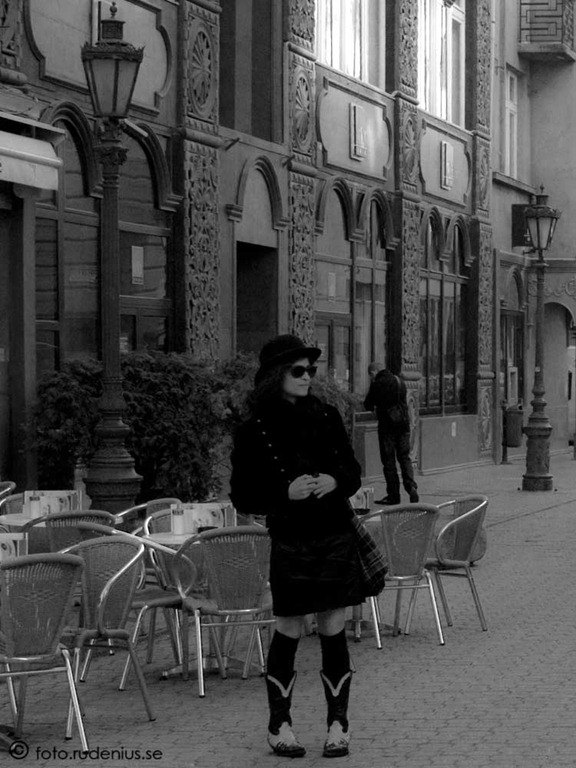 My first Street Photo - Lady in black 2010.