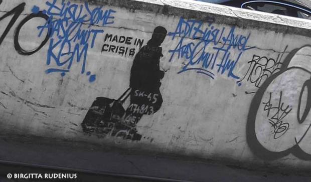 BW Blue - Street Art - Budapest.