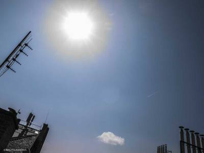 BW Blue - Sky Day - May Day - Budapest.