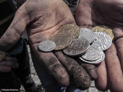 Archeology for children - Lund University 350 years.